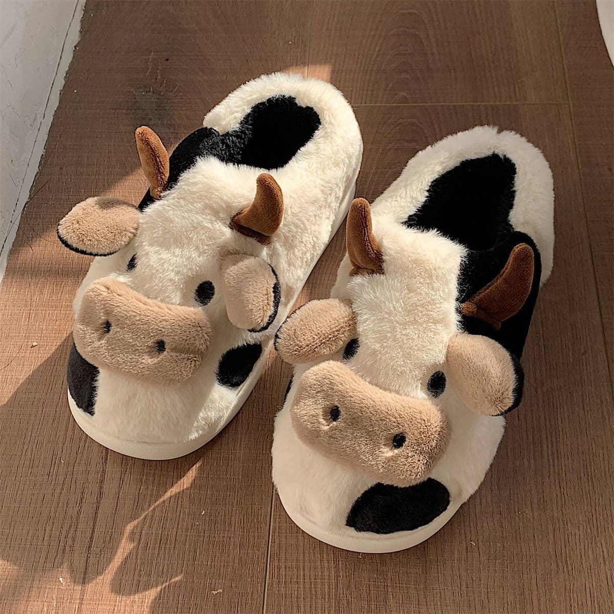 image-Soft cute cute girl heart all-inclusive with cow cotton slippers female winter student dormitory with non-slip warm home shoes