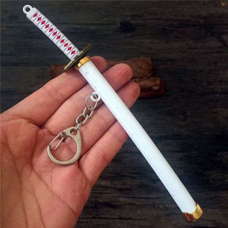 image-One Piece Sauron Snow Walking Knife Buckle Sauron Three Knife Flow Weapon Model With Sheath Knife Buckle 15cm Weapon