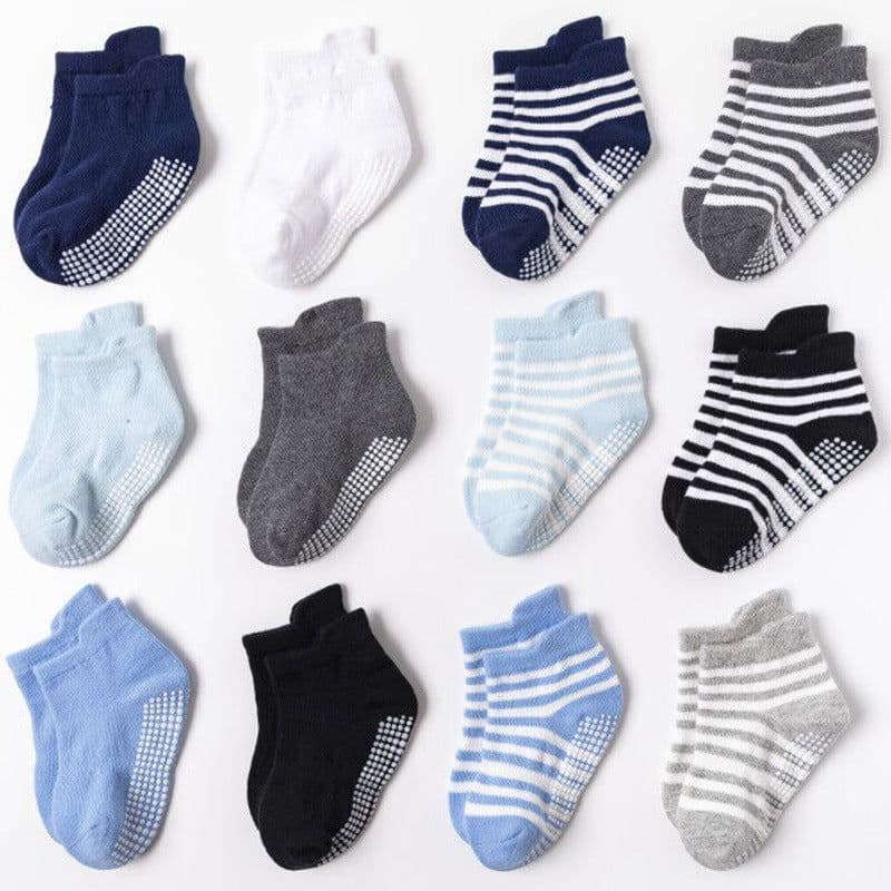 image-Amazon anti-skid dispensing children's socks spring, summer and autumn children's socks baby socks boys cotton boat socks children's socks C017