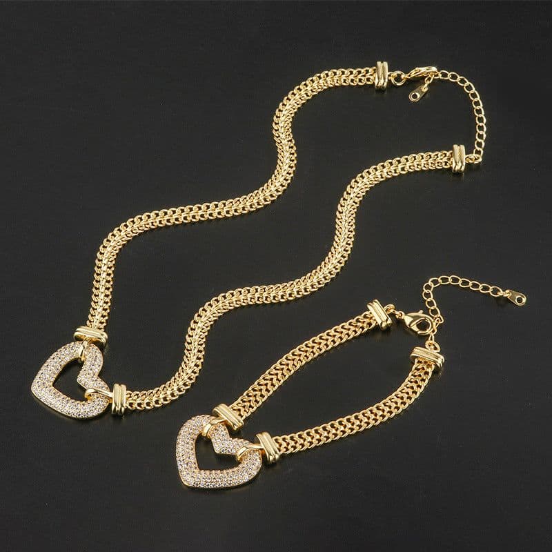 image-Korean ins style cold European and American fashion personality stacked thick chain suit hip-hop temperament golden heart-shaped necklace