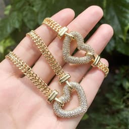 image-Korean ins style cold European and American fashion personality stacked thick chain suit hip-hop temperament golden heart-shaped necklace