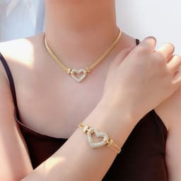 image-Korean ins style cold European and American fashion personality stacked thick chain suit hip-hop temperament golden heart-shaped necklace