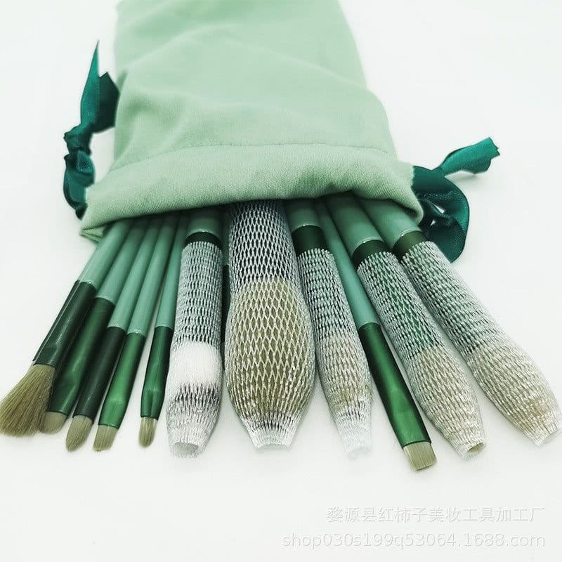 image-Beauty four seasons green makeup brush set bristles soft 13 blush eye shadow concealer foundation loose powder highlight brush