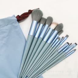 image-Beauty four seasons green makeup brush set bristles soft 13 blush eye shadow concealer foundation loose powder highlight brush