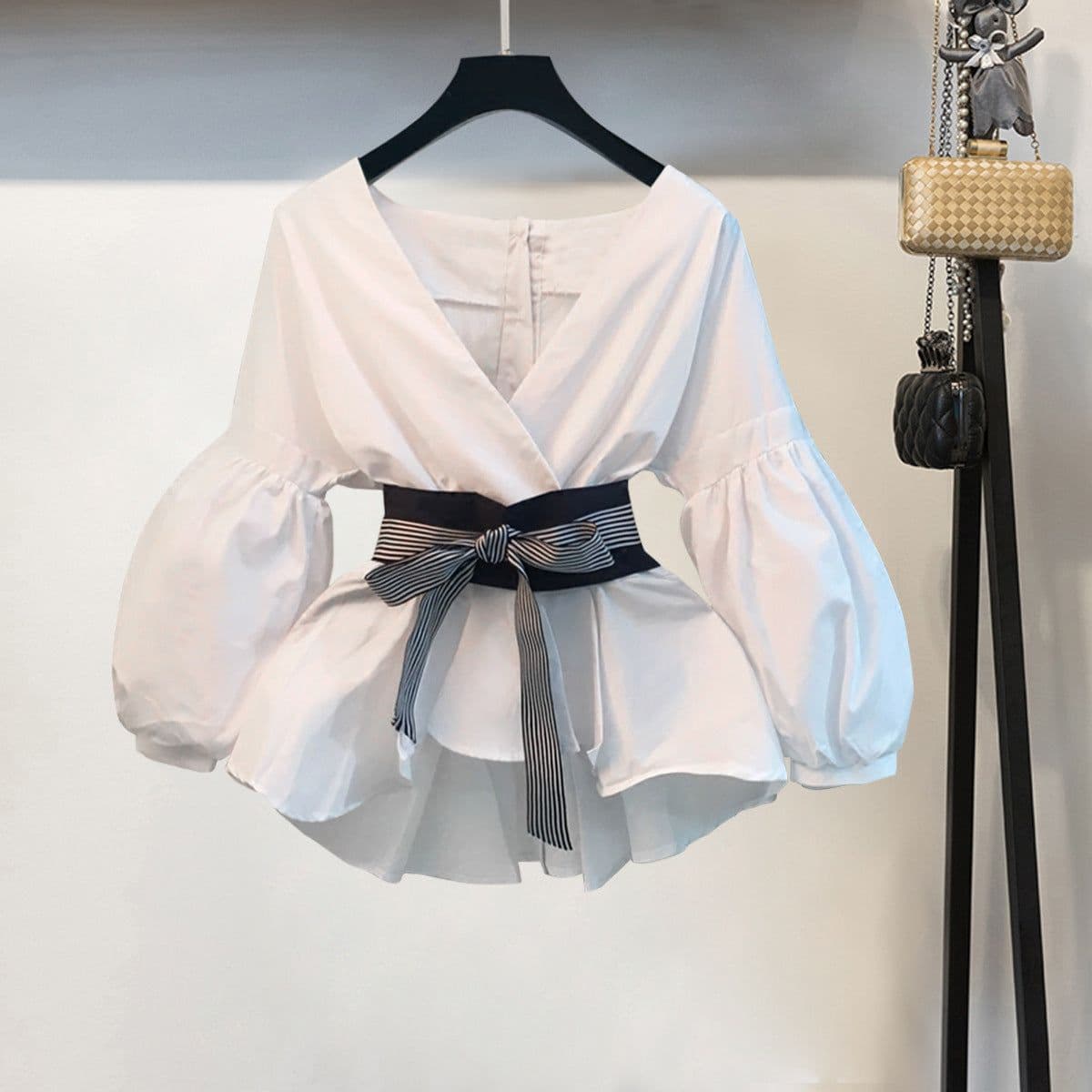 image-Pants Hong Kong flavor Hong Kong style society bf careful machine goddess fan shirt with playful short suit female two-piece
