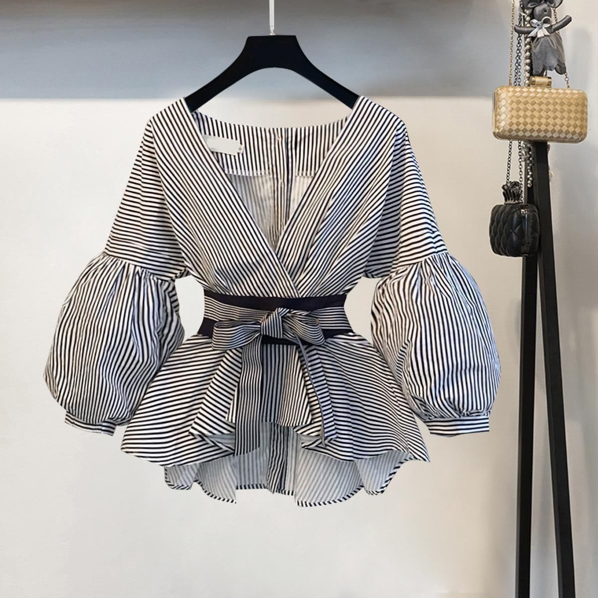 image-Pants Hong Kong flavor Hong Kong style society bf careful machine goddess fan shirt with playful short suit female two-piece