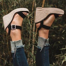 image-Best selling European and American foreign trade 2021wish Amazon AliExpress new high-heeled wedge hemp rope platform sandals for women