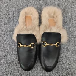 image-Fur slippers women's outer wear autumn and winter Muller shoes 2020 new net red lazy shoes flat bottom rabbit fur Baotou half slippers