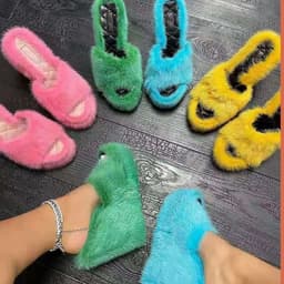 image-Cross-border foreign trade 2021 autumn new wool slippers flat wedge slippers European and American fashion outdoor women's shoes spot
