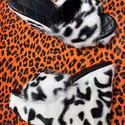 image-Cross-border foreign trade 2021 autumn new wool slippers flat wedge slippers European and American fashion outdoor women's shoes spot