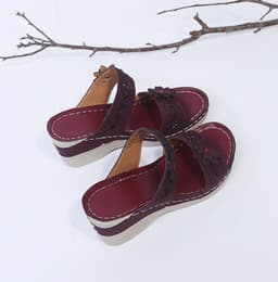 image-Cross-border foreign trade large size 2022 summer new retro casual flowers high-heeled women's wedge slippers