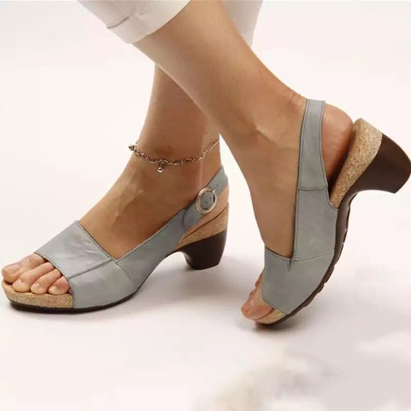 image-summer new women's shoes Europe and America Amazon solid color thick heel buckle ladies sandals 35-43 large size shoes women
