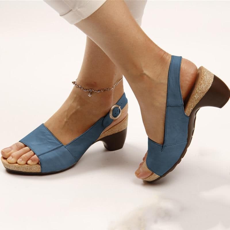 image-summer new women's shoes Europe and America Amazon solid color thick heel buckle ladies sandals 35-43 large size shoes women