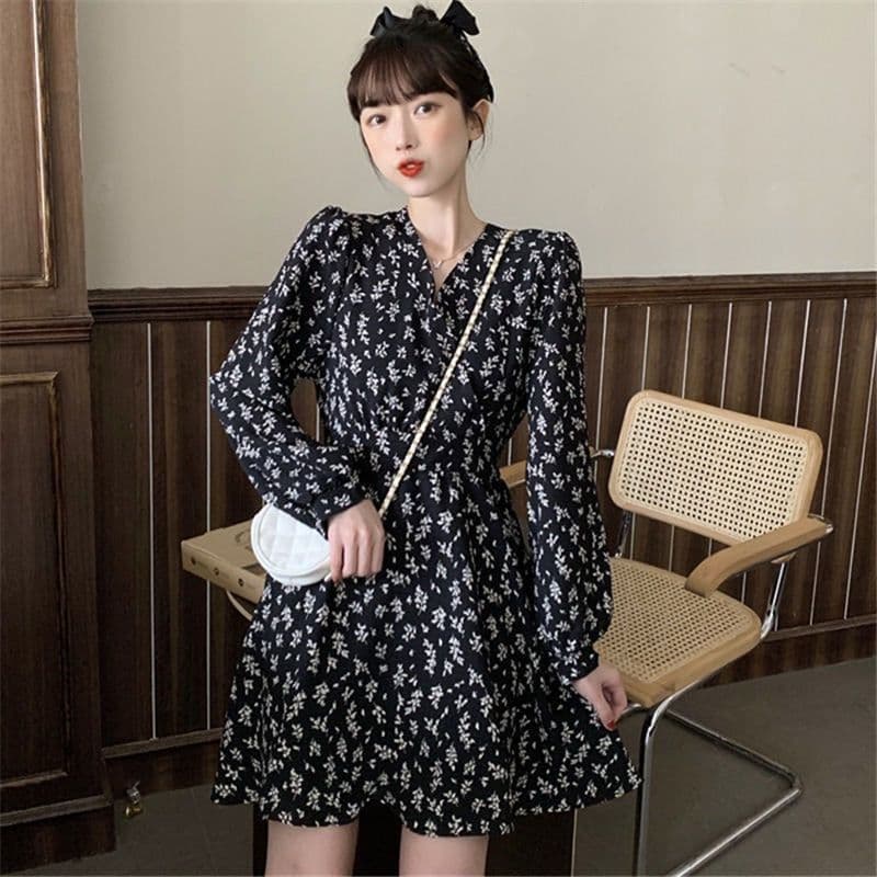 image-Cross-border Amazon 2022 spring and summer new pastoral V-neck temperament high waist loose and thin floral long-sleeved dress