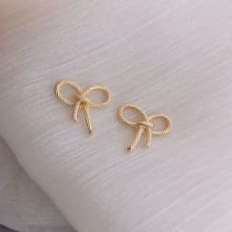 image-S925 silver needle Korean simple and small bow earrings metal commuter student temperament earrings earrings