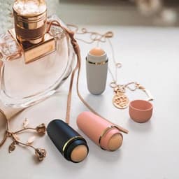 image-Volcanic stone oil-absorbing ball portable oil-absorbing ball shrinking pores makeup oil-absorbing stick beauty factory goods hot sale
