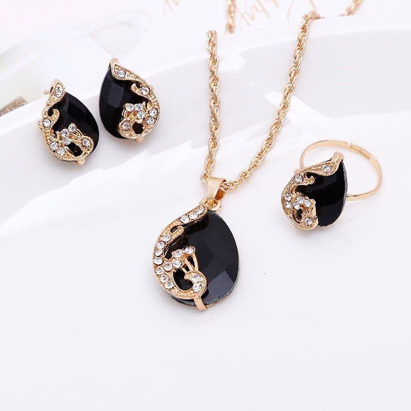 image-Peacock crystal Korean jewelry necklace water drop gemstone hollow three-piece necklace set