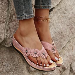 image-Sandals and slippers women's 2022 summer new three flower slippers thick bottom flip-flops flip-flops beach flip-flops women's sandals
