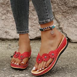 image-Sandals and slippers women's 2022 summer new three flower slippers thick bottom flip-flops flip-flops beach flip-flops women's sandals