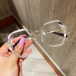 image-2022 new cross-border hot-selling diamond-encrusted women's sunglasses Korean version of the tide anti-ultraviolet sun glasses big face sunscreen summer
