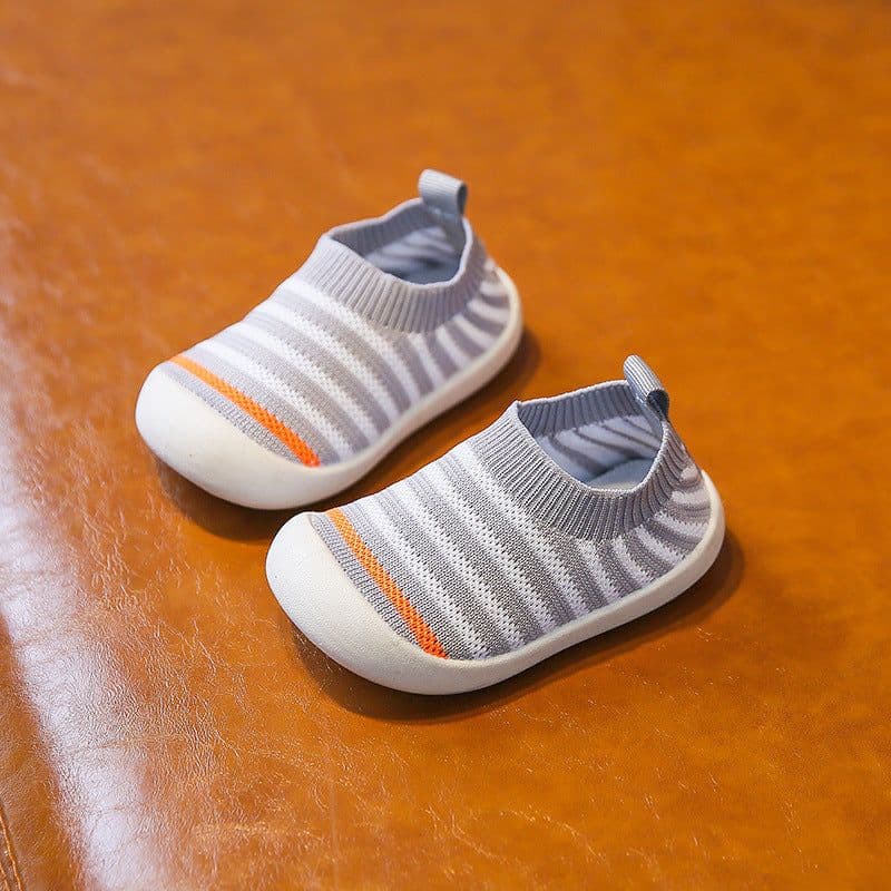 image-Baby toddler shoes soft bottom breathable flying woven spring and autumn baby shoes 2021 new one-year-old 1-3 non-slip knitted