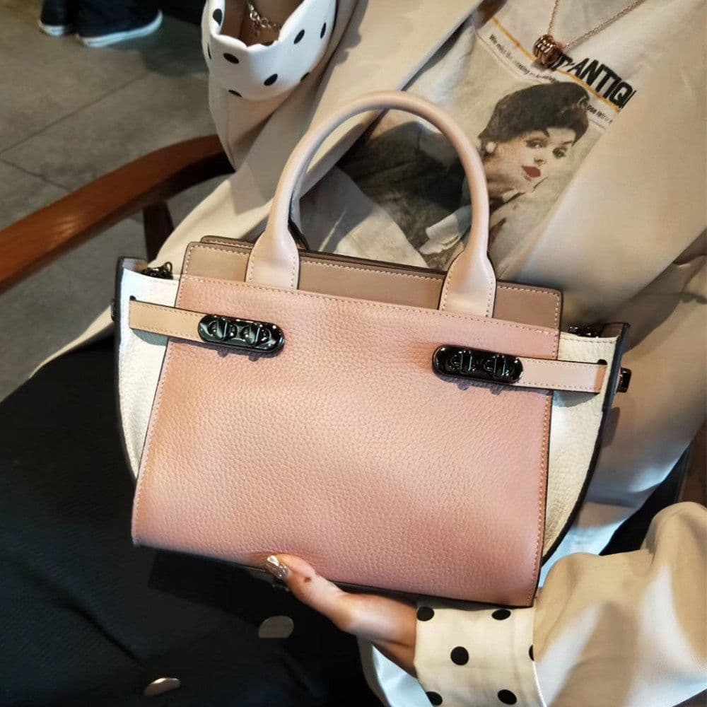 image-Leather women's handbags 2022 new European and American big-name wing bags, large bags, one-shoulder messenger bags