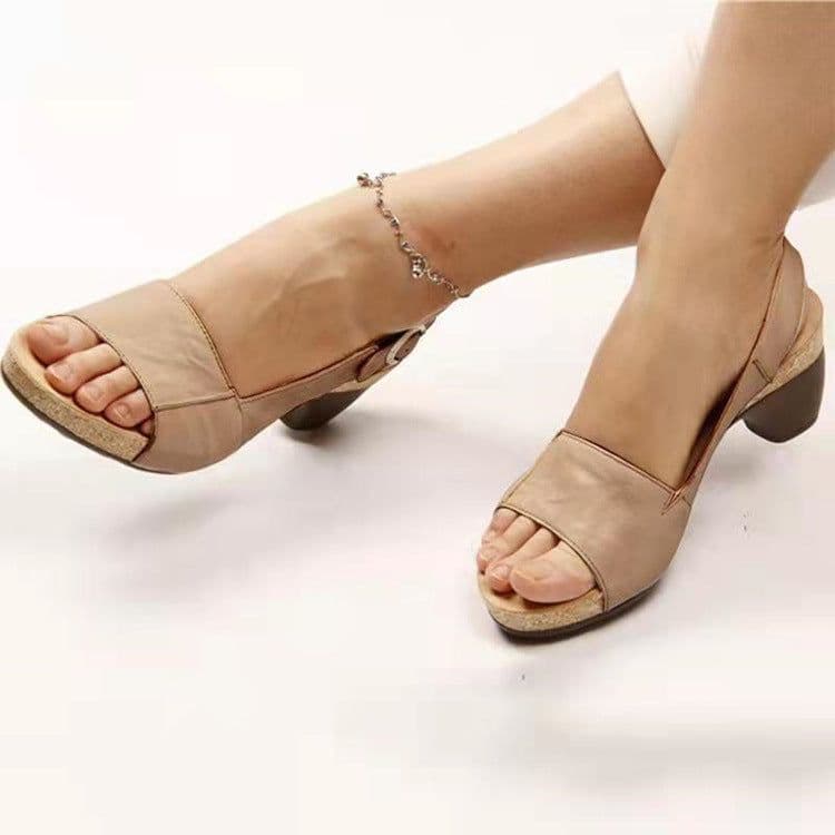 image-Independent Station Foreign Trade New 2022 Summer Fish Mouth Beach Women's Sandals Large Size Women's Shoes 41-43 Sizes