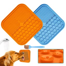 image-Pet licking pad Amazon silicone pet food utensils Sucker licking pad slow-feeding pad anti-choking slow-food bowl dog licking pad