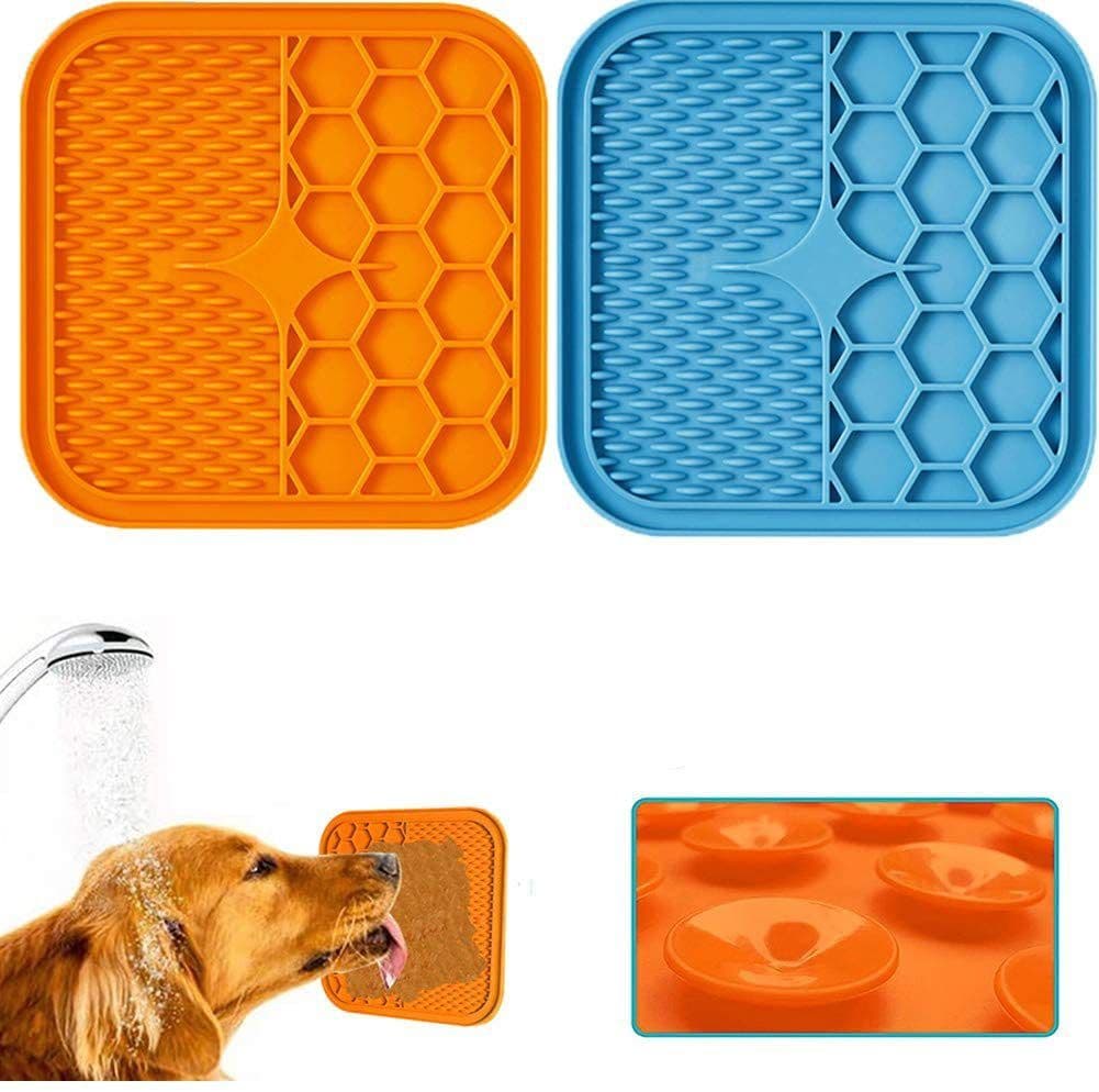 image-Pet licking pad Amazon silicone pet food utensils Sucker licking pad slow-feeding pad anti-choking slow-food bowl dog licking pad