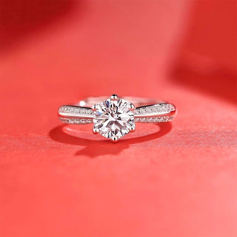 image-Female Ring Imitation Moissan Diamond Ring Female