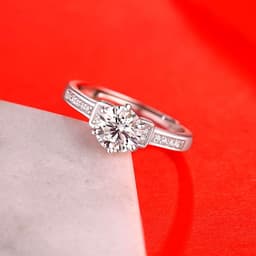 image-Female Ring Imitation Moissan Diamond Ring Female