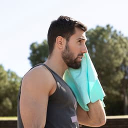 image-Ice-Effect Instant Cooling Sports Towel InnovaGoods
