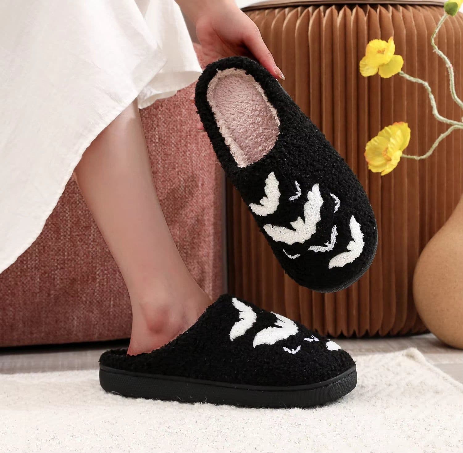 image-Bat Pattern Embroidery Stuffed Home Thick-soled Cozy Furry Cotton Slippers Halloween Christmas Slippers Checkered Scuff For Women And Men Holiday Indoor Bedroom Fluffy Warm Fleece Slippers