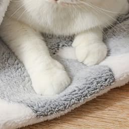 image-Self-Warming Cat Bed Mat Washable Dog Bed Crate Mat Soft Pet Sleeping Mat For Dogs And Cats Reversible Fleece Dog Crate Kennel Pad Cat Pet Bed