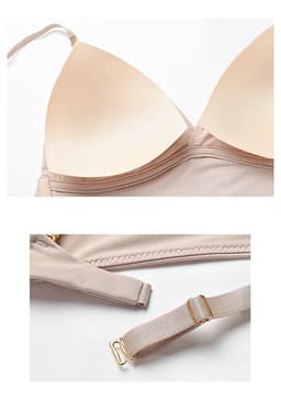 image-Three ways to wear sexy glossy large halter dress halter neck strapless bra with beautiful back French no steel ring bra on behalf of
