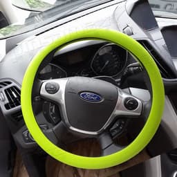 image-Non-slip car silicone steering wheel cover GM silicone steering wheel handle set Steering wheel silicone cover