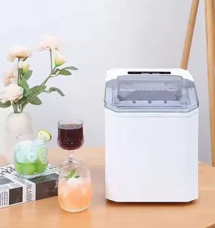 image-Portable Automatic Electric Household Mini Ice Maker