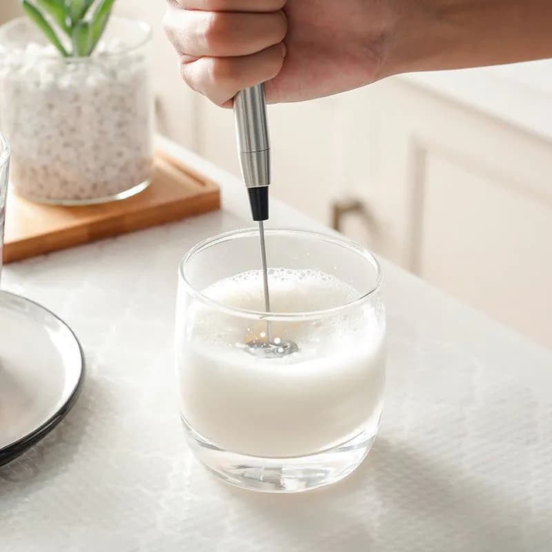 image-Milk Coffee Brewing Machine Small Electric Milk Frother Olio Multi-functional Electric Stirring Rod Kitchen Egg Beater None