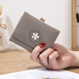 image-Women's Short Casual Simple Mini Student Cute Animal Kitten Wallet