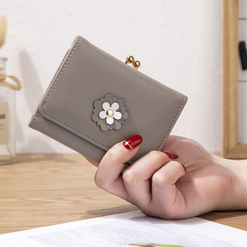 image-Women's Short Casual Simple Mini Student Cute Animal Kitten Wallet