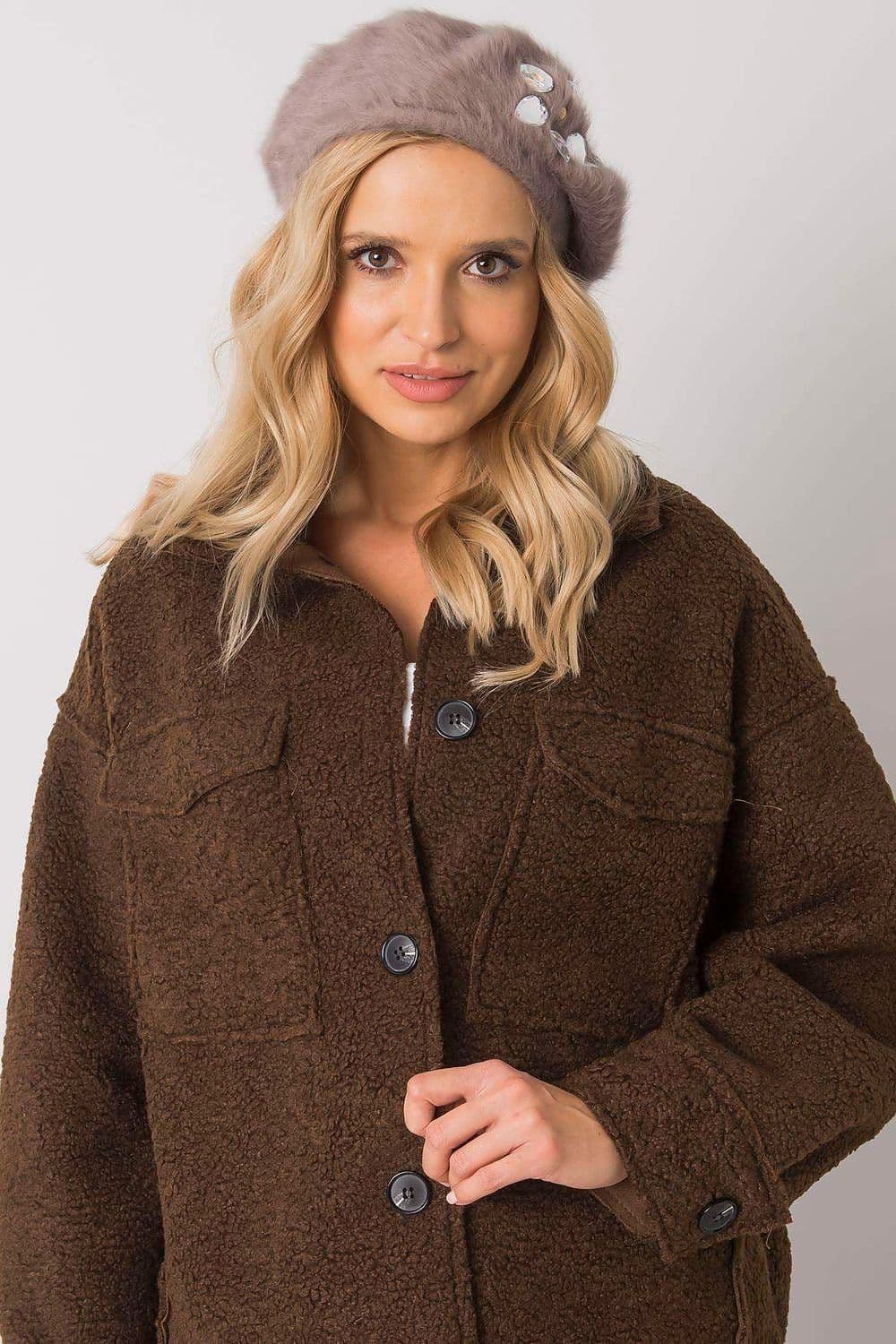 image-Beret AT