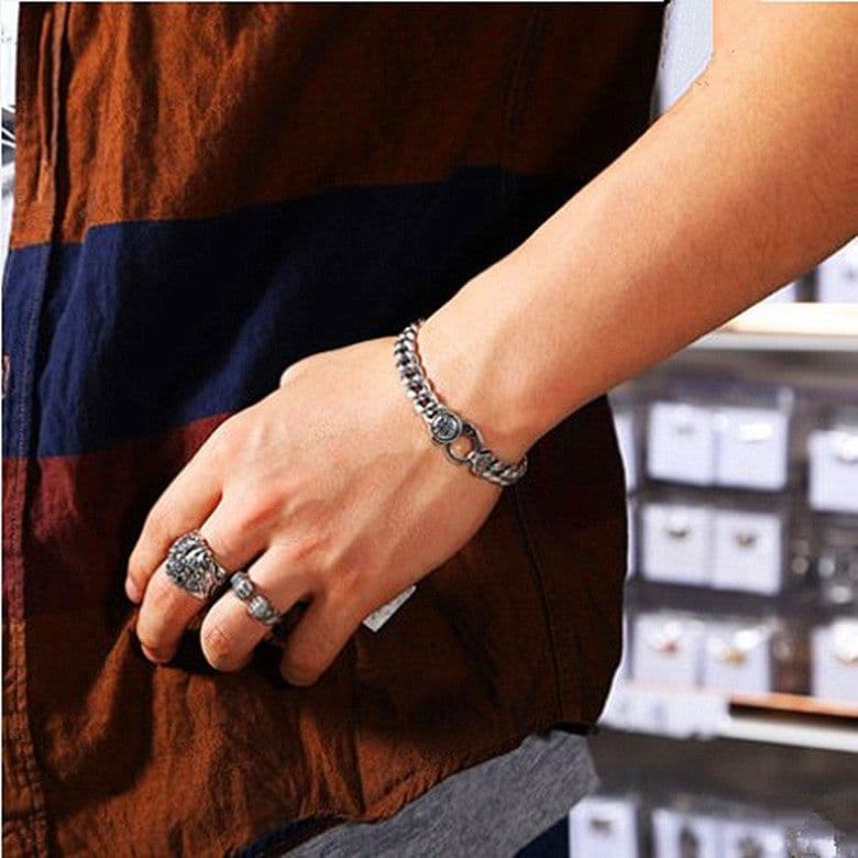image-Sterling Silver Men's Six-Character Mantra Bracelet - Retro Thai Style
