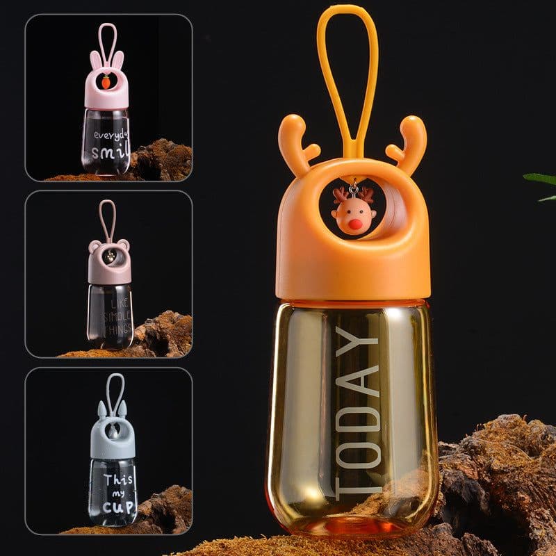 image-Shaking Cup Children s Water Cup Cartoon Pendant Handle Plastic Cup