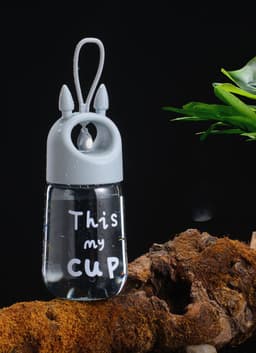 image-Shaking Cup Children s Water Cup Cartoon Pendant Handle Plastic Cup