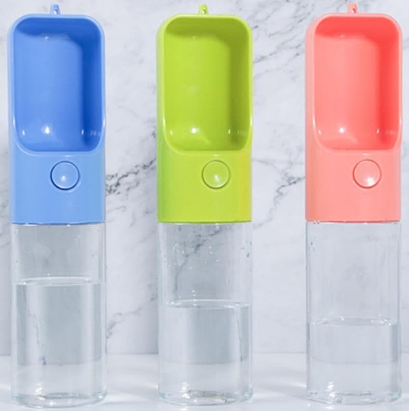 image-Pet Outdoor Water Cup Dog Outdoor Water BottlePet Outdoor Accompanying Cup