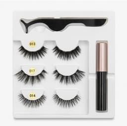 image-A Pair Of False Eyelashes With Magnets In Fashion