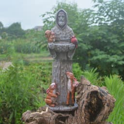 image-St. Francis St. Francis And Animal Friends Resin Crafts Outdoor Garden Statue Bird Feeder