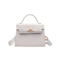 image-Sheng Shi Trendy Kelly Bag - Black One-Shoulder Crossbody PU