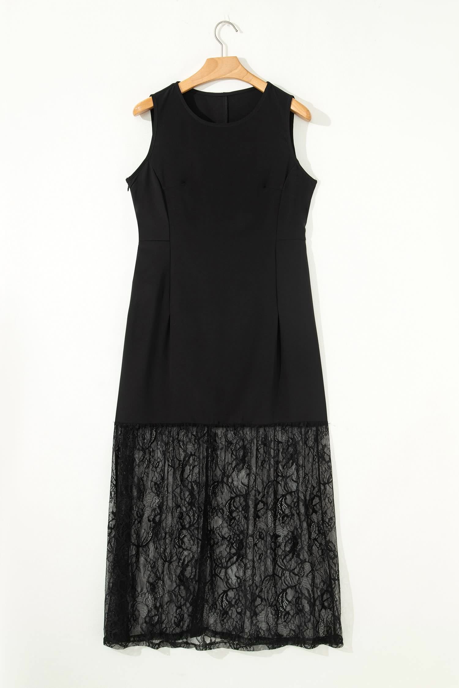 image-Black Sleeveless Lace Patchwork Long Dress
