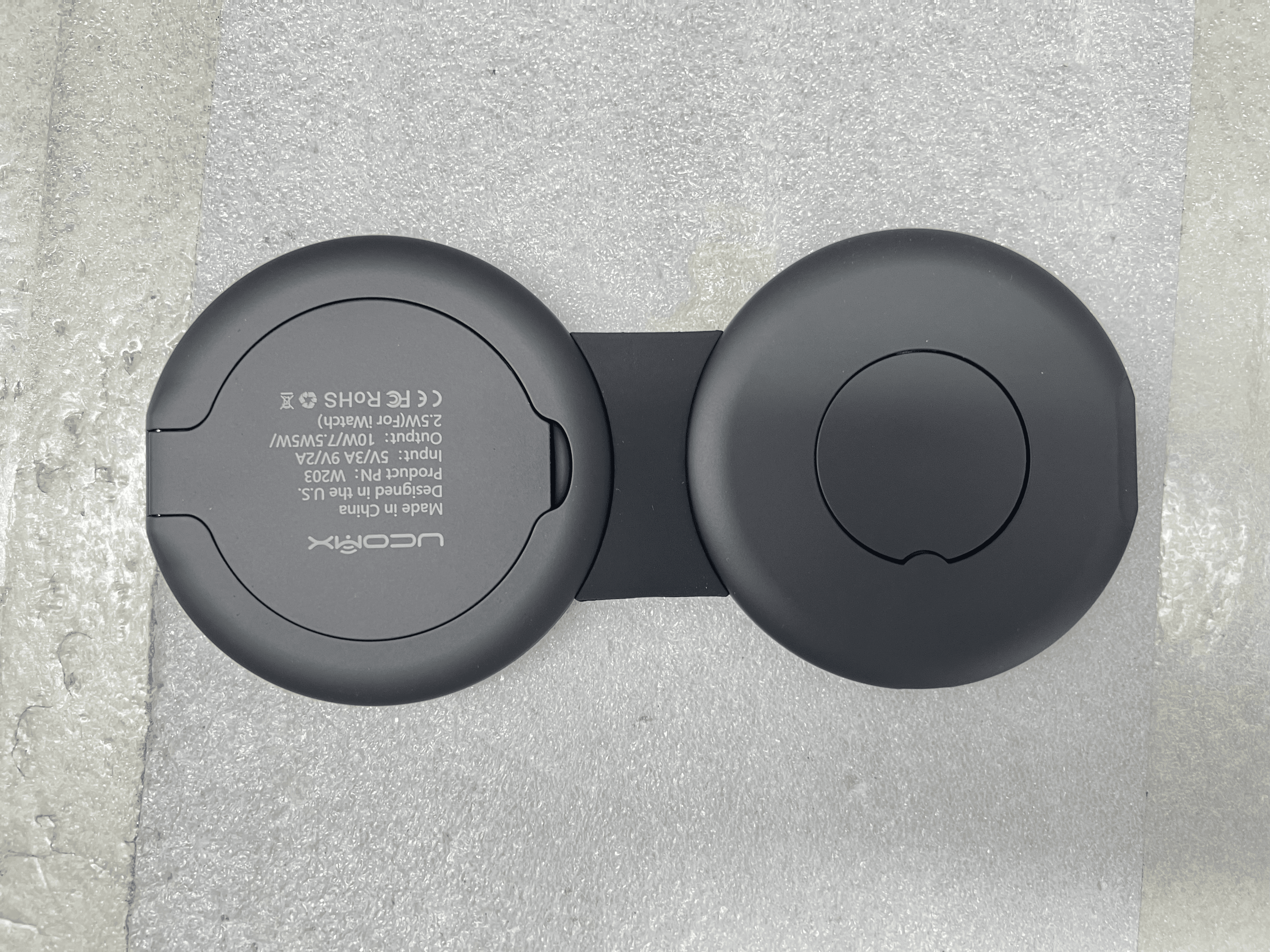 image-Magnetic 2-in-1 Wireless Charger Foldable Fast Charge